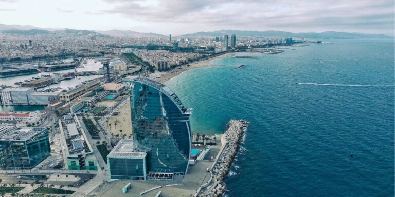 Vuelos a Barcelona desde Buenos Aires con carry on a partir de U$D 1.022 💃