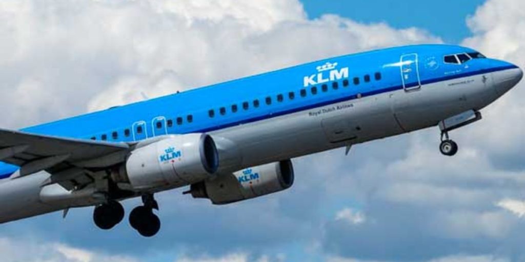 KLM tiene un nuevo servicio para validar documentos de viaje relacionados con el COVID
