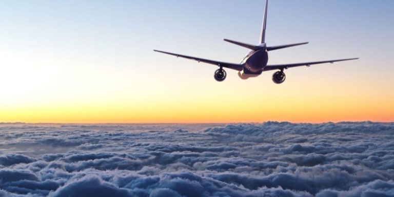 La teoría vs. la práctica en el precio de los pasajes aéreos