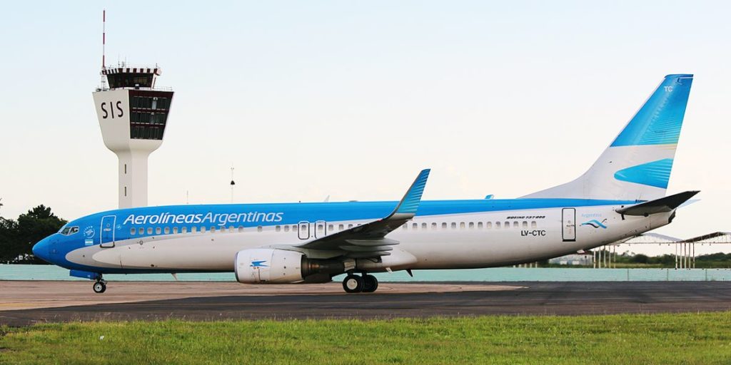 Aerolíneas Argentinas realiza cambios en frecuencias de vuelos internacionales