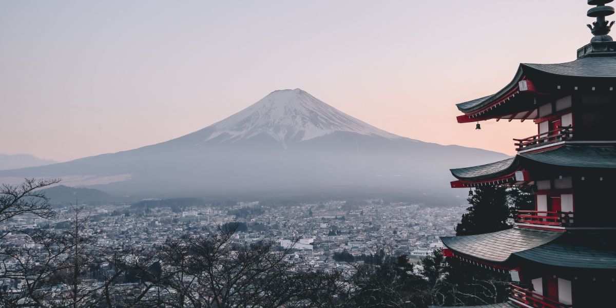 Japón comienza con su plan para el regreso de viajeros internacionales