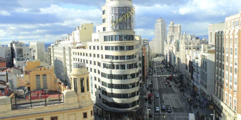 Cyber Monday 2025: Madrid en Primavera (de allá) 🌸 con Carry On a partir de U$D 865 desde Buenos Aires 💃