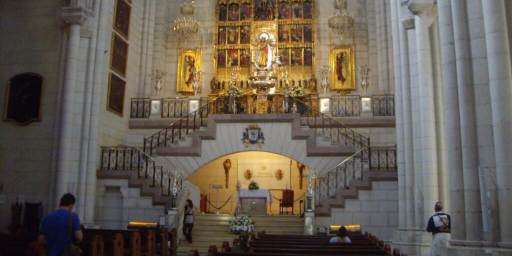 Catedral de la Almudena en Madrid