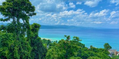 Hot Sale 2025: Hasta U$D 250 off en Paquetes a Jamaica, Cancún y Punta Cana ⛱️ con el código F-PKTINTER-HS