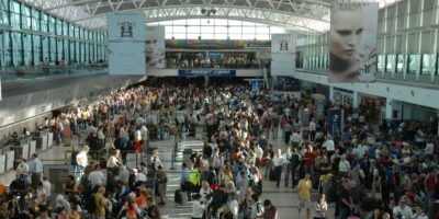 Octubre marca el arranque de la temporada alta: las aerolíneas amplían rutas y frecuencias ✈️