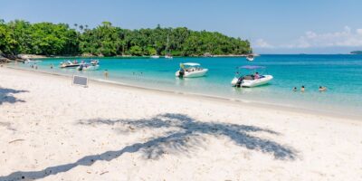 Black Friday: Paquetes a Angra dos Reis con hotel sobre la playa y desayuno ☕ a partir de U$D 417  -por persona en base doble-💥desde Bs. As.