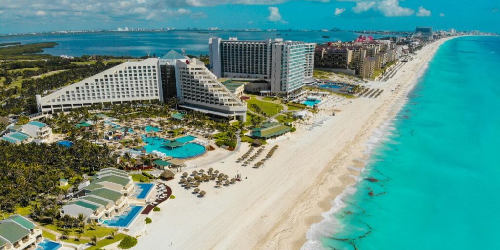 Cancún o Playa del Carmen