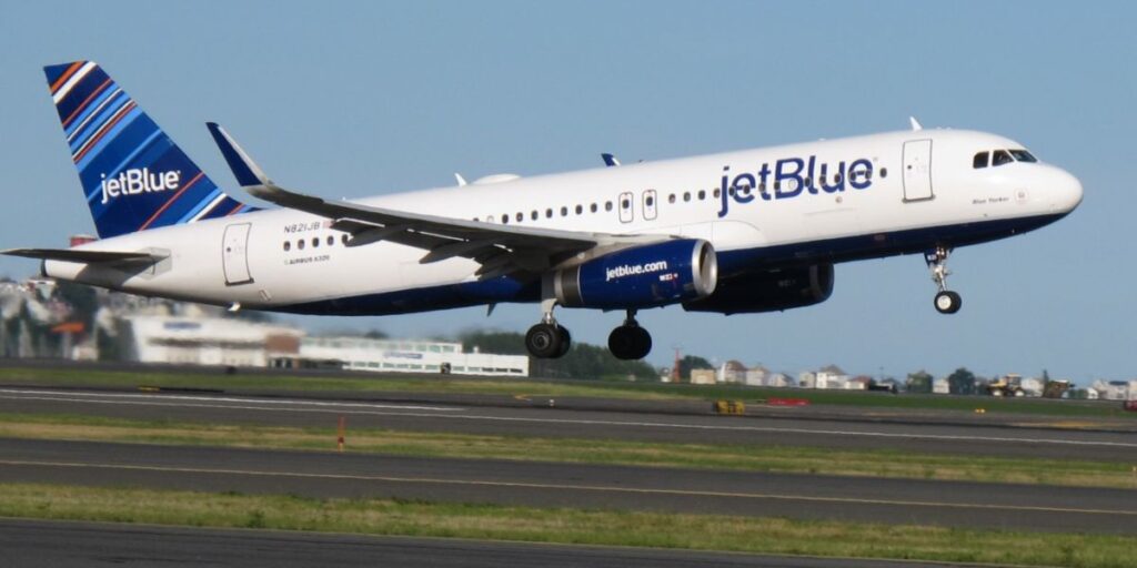 Viajeros eligieron las aerolíneas más confiables de Estados Unidos